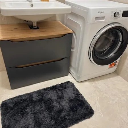 Lupa 1 * Nové Zámky